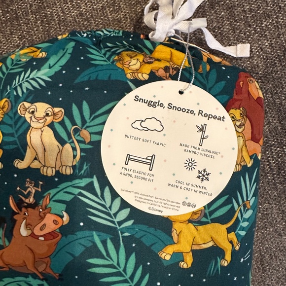 Little Sleepies Simbas Sky twin sheet set NEW - Picture 2 of 2